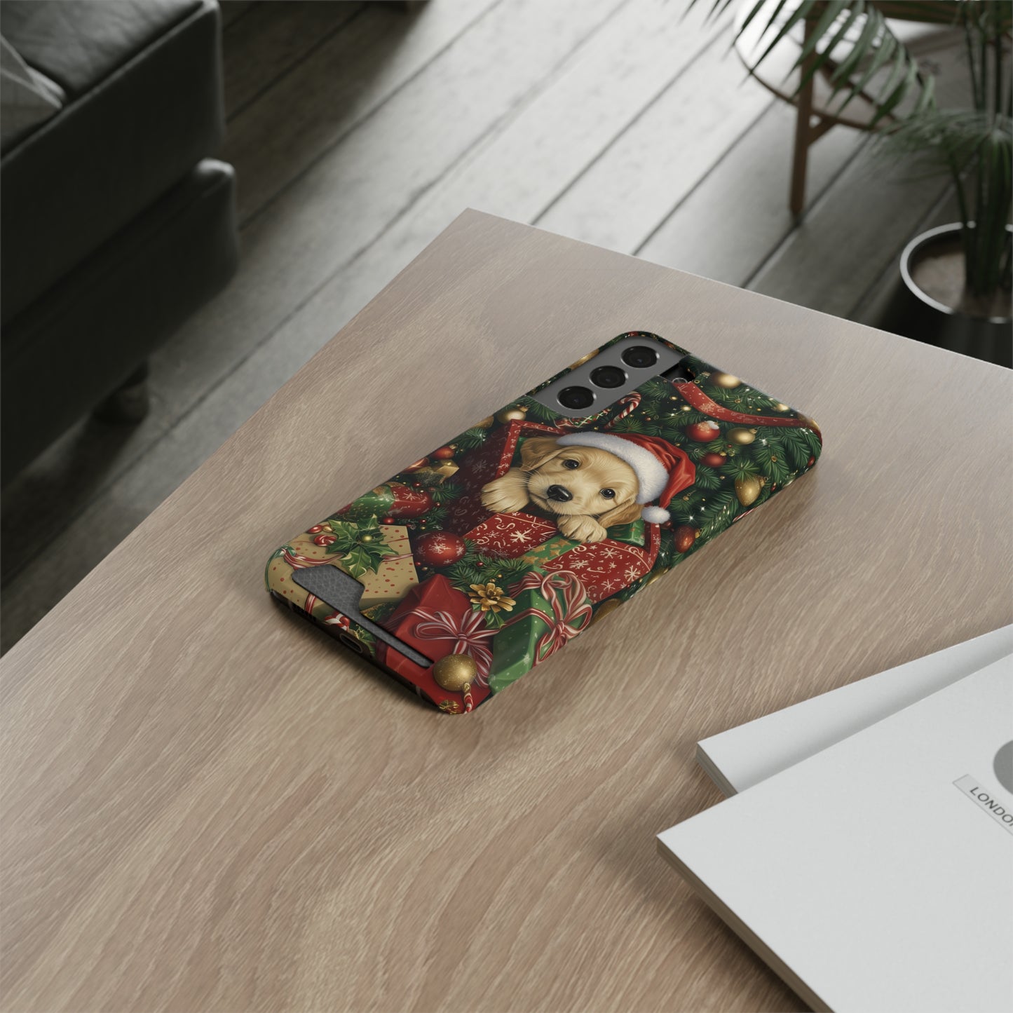 Christmas Puppy – Festive Holiday Design with Adorable Golden Retriever Phone Case With Card Holder